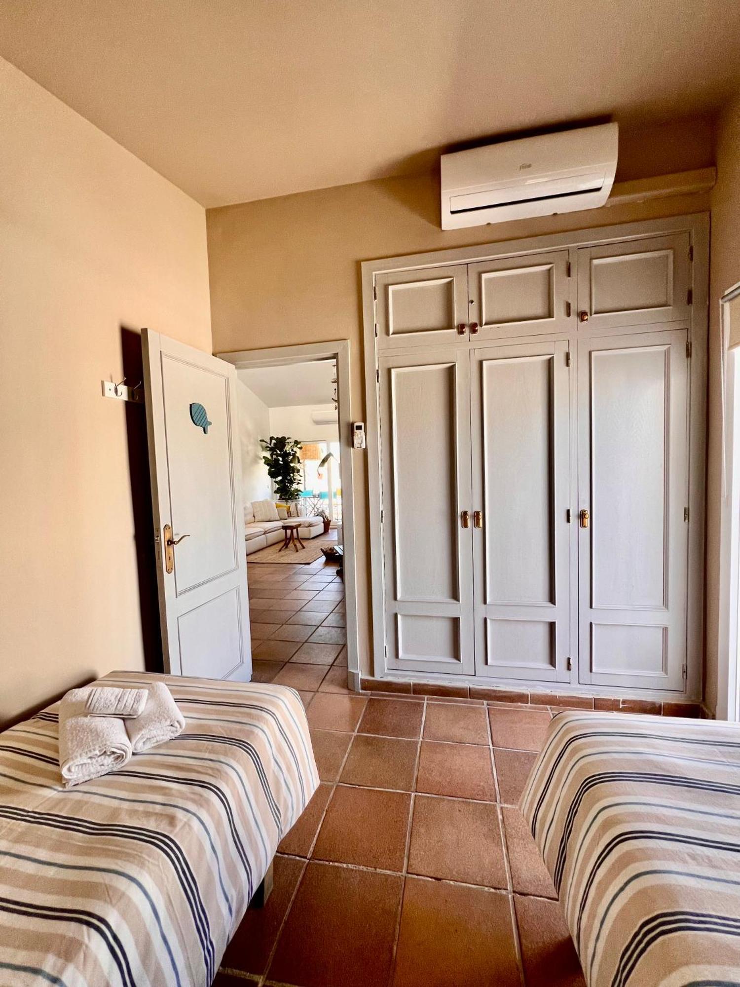 Gmhouse Minorca Gmh Villa Cala en Bosch Dış mekan fotoğraf